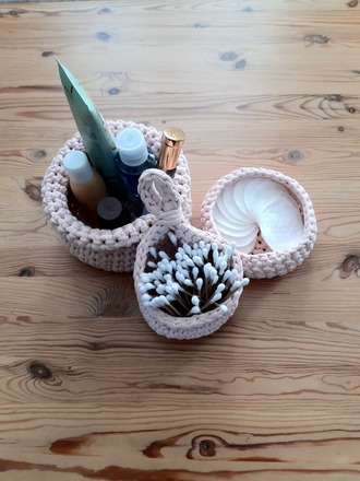3 PANIERS AU CROCHET
