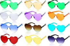 Buy Now: 100pcs Dazzling color love heart sunglasses