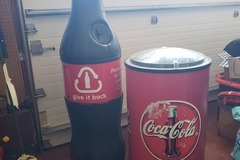 Renting out with online payment: Vintage Cherry Coca Cola Cooler & Coke Bottle Recycling Bin