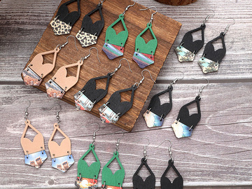 Comprar ahora: 60 Pairs Boho Bikini Pattern Wooden Earrings