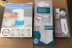 À vendre: 2 Zeepverdeler en 1 desinfektionsmittelspender