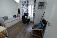 Renting out: Rooms in furnished apartment available!