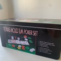 Selling: Poker set with chips