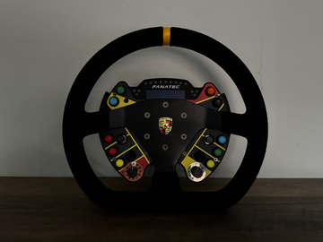 Selling with online payment: Fanatec Porsche Gt3 Wheel Alcantara with Podium module