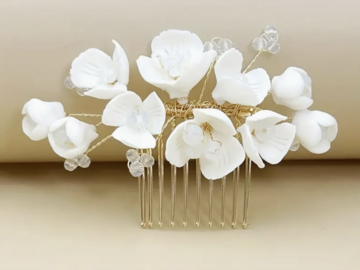Selling: Bridal hair combs - assorted
