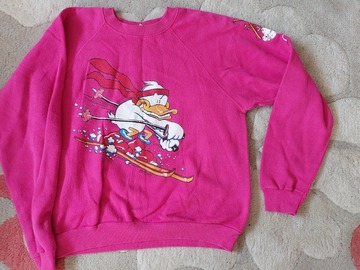 Winter sports: Vintage 80s Pink Sweatshirt 