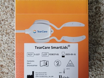 Selling with online payment: Lot of 4 TearCare SmartLids
