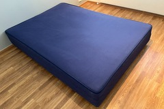 Giving away: A wooden-base sprung mattress doesn’t require a mattress base