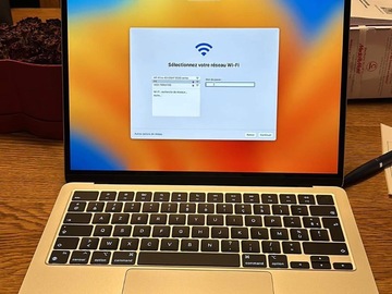 À vendre: MacBook Air 13’ 256GB