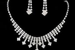 Buy Now: (100pc)Womens Fashion Accessories -  Necklace Sets & Eyelash Sets