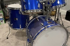 Selling with online payment: Sonor Champion 1973 Blue 4 pc drum kit