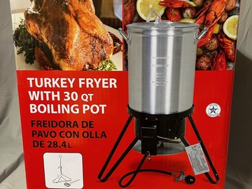 Renting out with online payment: Turkey Fryer