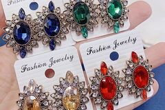 Comprar ahora: 100 Pairs Vintage Ethnic Zircon Rhinestone Earrings