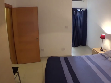 Rooms for rent: Room in St Julians