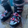 Winter sports: Tecnica ski boots (dragon 100)