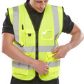 Comprar ahora: Find the Perfect Reflective Wear for Your Workplace! 