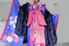 Selling with online payment: Uwowo Saber Alter kimono