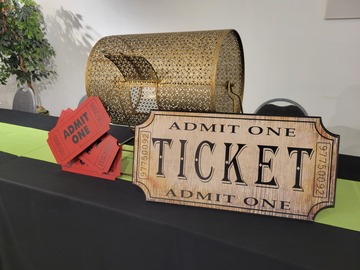Renting out with online payment: Brass Raffle Drum and Ticket Decor