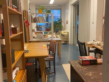 Vuokrataan: A dedicated desk space