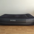 Myydään: Intex air mattress