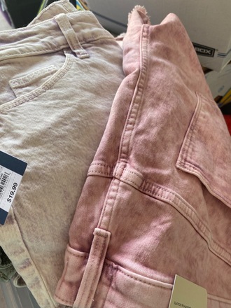 100 piece Clothing Lot