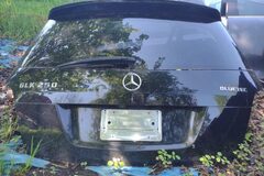 Selling with online payment: 2013-2015 Mercedes GLK Class - Tailgate 