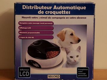 Demande: Distributeur automatique de croquettes chat/chien/URGENT