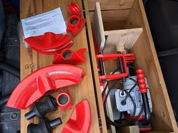 À vendre: Cintreuse électrique hydraulique 