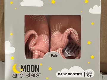 Buy Now: 28 Moon and Stars Baby Booties Gift Boxes Pink Girls