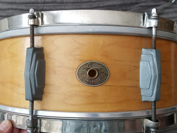 Selling with online payment: Ludwig & Ludwig Wooden Snare Drum  - Read Description!