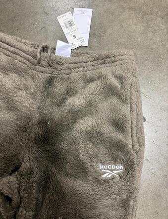 Puma,uggs,dr.martins,free people,rebook