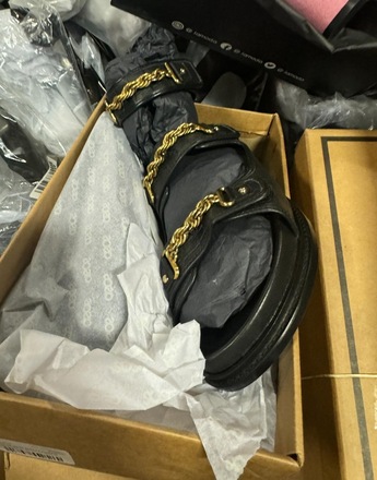Puma,uggs,dr.martins,free people,rebook