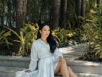 Selling: Bridal Robe
