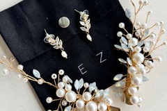 Selling: Bridal Accessories
