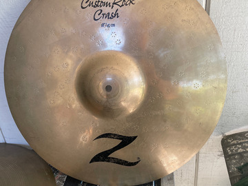 Selling with online payment: Zildjian 18" Custom Rock Crash