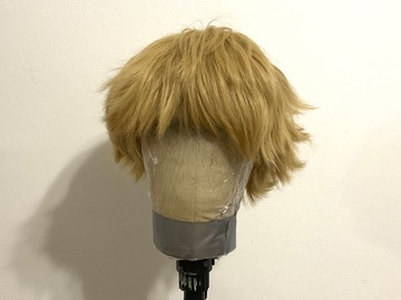 Selling with online payment: Short Blonde Wig
