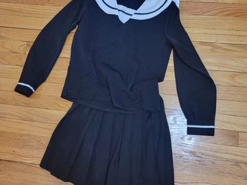 Selling with online payment: Toko Fukawa - Danganronpa