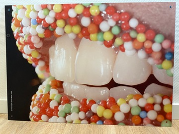 Gebruikte apparatuur: Collage op plexiglas 