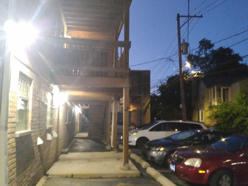 Monthly Rentals (Owner approval required): Chicago IL, Rogers Park, 24/7 Parking Space In Condo Lot