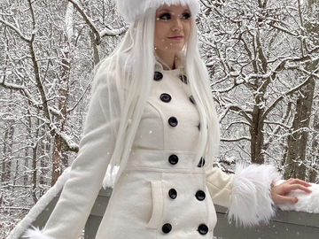 Selling with online payment: Irisviel Von Einzbern cosplay Coat ver
