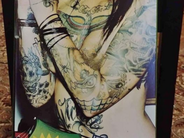 Selling with online payment: Creature babes malice 45/200