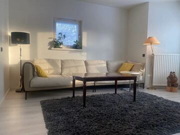 Annetaan vuokralle: For Rent: High-quality furnished one-bedroom apartment in Haaga