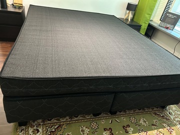 Myydään: Masku bed (mattress and base) - €75