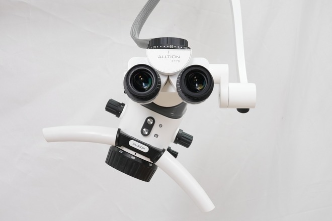 Nieuwe LED Microscoop AM-2000PLUS v.a. €14500!