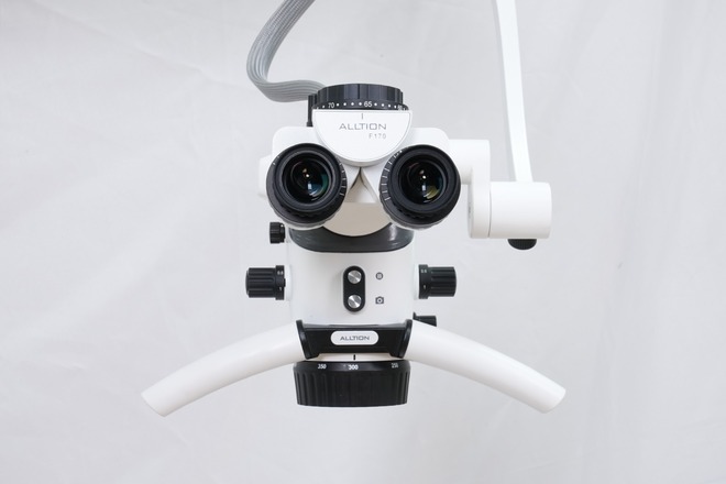Nieuwe LED Microscoop AM-2000PLUS v.a. €14500!