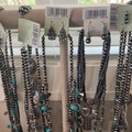 Comprar ahora: NWT 400 piece high end sample jewelry lot