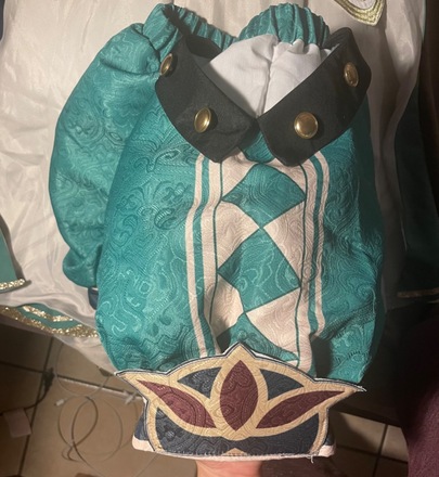 Venti Genshin Impact Cosplay