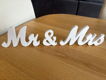 Selling: Mr and Mrs - white wooden sign for wishing well or gift table 