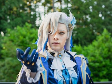 Selling with online payment: Neuvillette cosplay