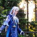 Selling with online payment: Neuvillette glowing wig